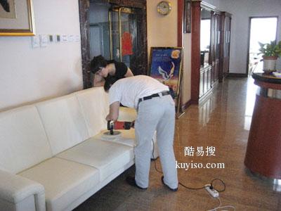 广州番禺区大学城洗沙发公司，沙发清洗消毒除菌，沙发打蜡保养