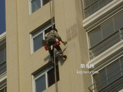 广州增城区新塘南洗外墙公司，高空墙面清洁，提供有经验蜘蛛人