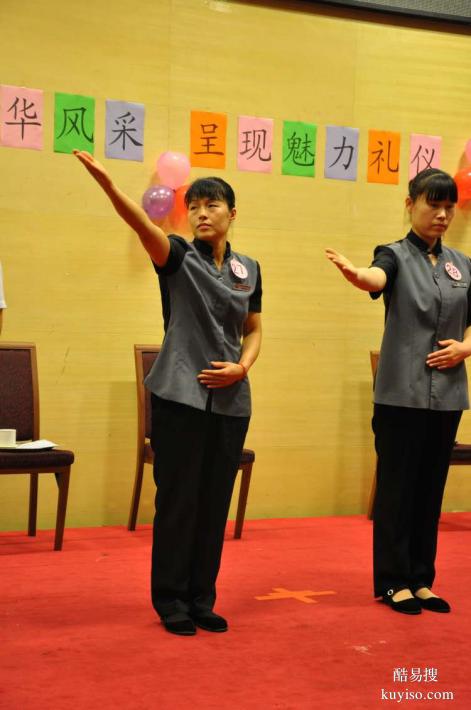 北京辦公樓保潔、酒店保潔等服務(wù)外包托管選誠威物業(yè)，服務(wù)專業(yè)