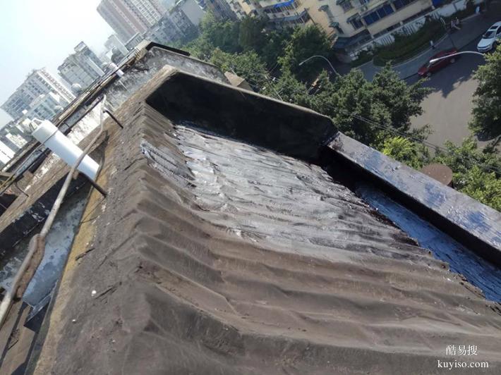 金山區(qū)山陽(yáng)鎮(zhèn)專業(yè)屋頂漏水維修 各類建筑屋面瓦屋頂防水維修