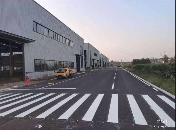 南京道路劃線-工廠廠區(qū)禁停網(wǎng)格線典型布設(shè)位置與組合