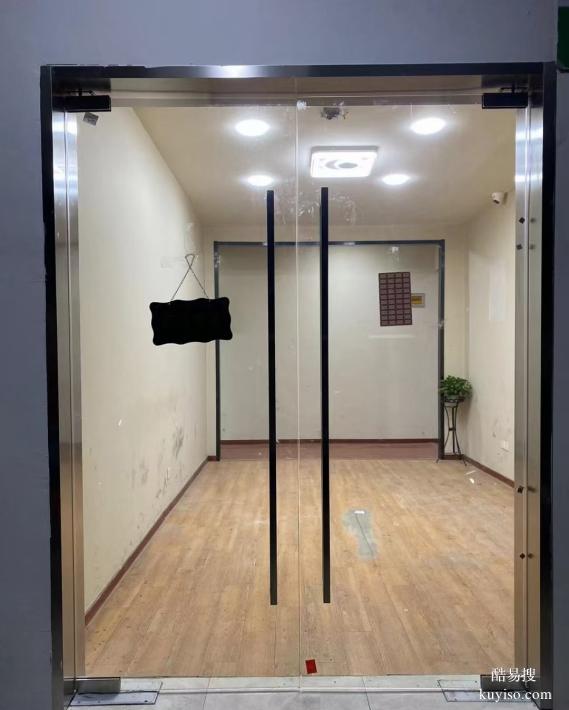 河?xùn)|區(qū)安裝玻璃門(mén)安裝室內(nèi)外玻璃門(mén)專(zhuān)業(yè)