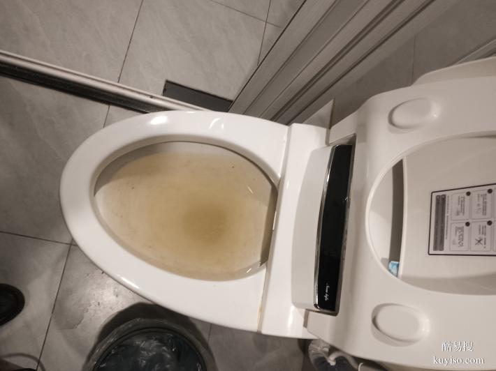 南昌縣專業(yè)疏通各種室內(nèi)外下水管道，清理化糞池 維修水管