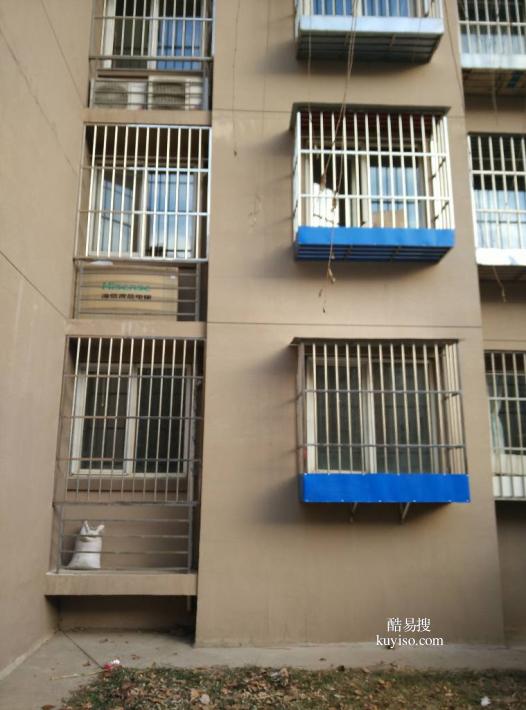 北京朝阳欢乐谷附近窗户护栏护网安装不锈钢防盗窗防盗门