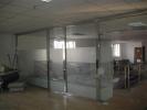 房山区安装办公室玻璃隔断墙钢化玻璃隔断门厂家